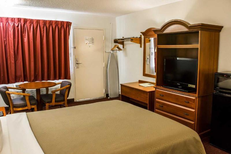 Econo Lodge Selma Екстер'єр фото